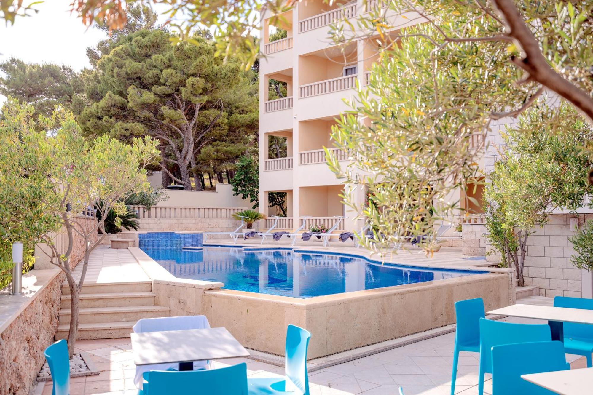 Hotel Sol Bol Exterior foto